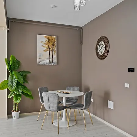 Unique Royal 28 Apartament Bukareszt