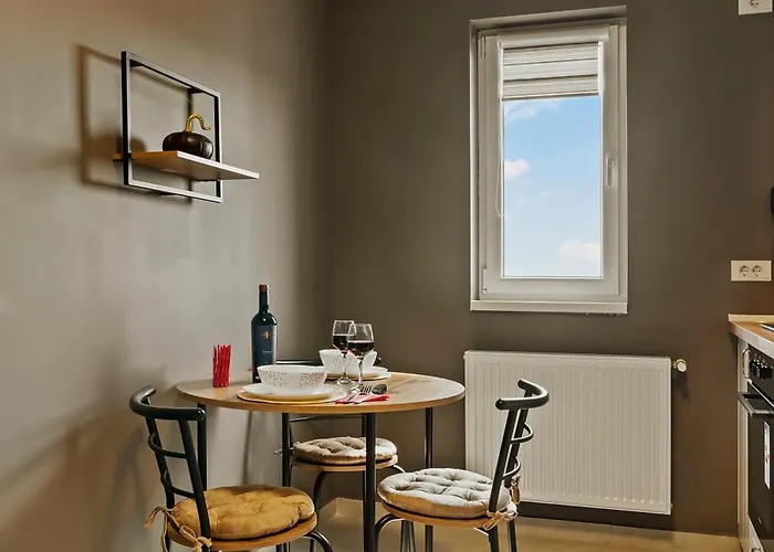 Unique Royal 28 Bucureşti