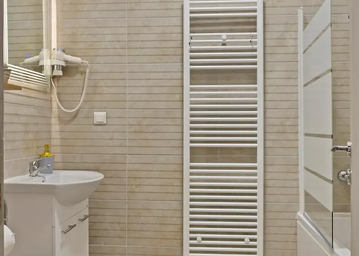 Unique Royal 28 Bucureşti