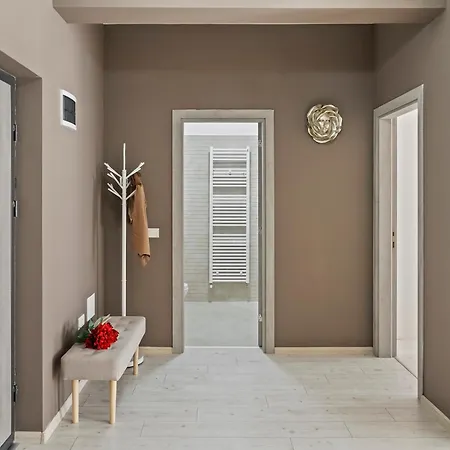 Unique Royal 28 Apartment Bucharest