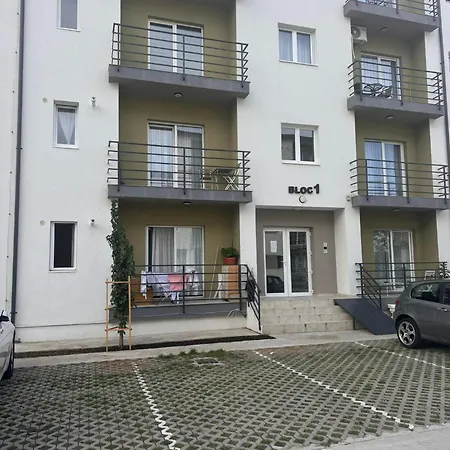 Unique Royal 28 * Бухарест